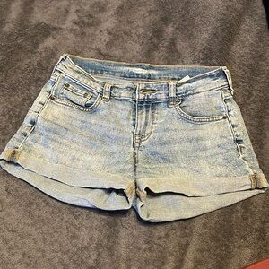Old Navy boyfriend cuffed Jean shorts size 0